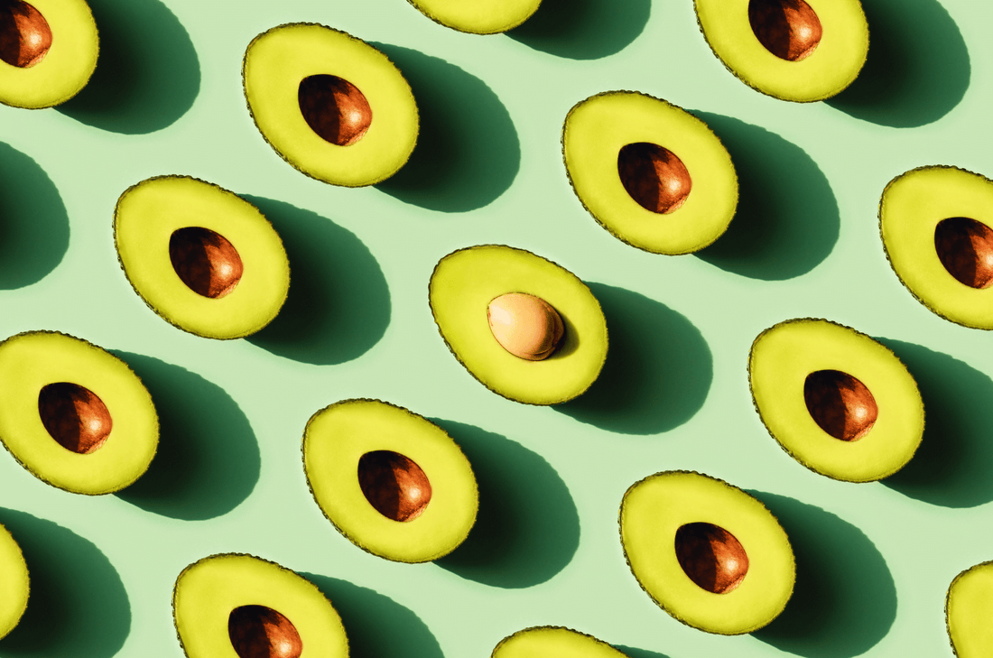 Beneficios del aceite de aguacate para la hidratación profunda y el daño térmico